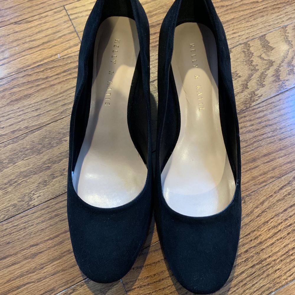 Kelly & Katie brand new suede black wedges